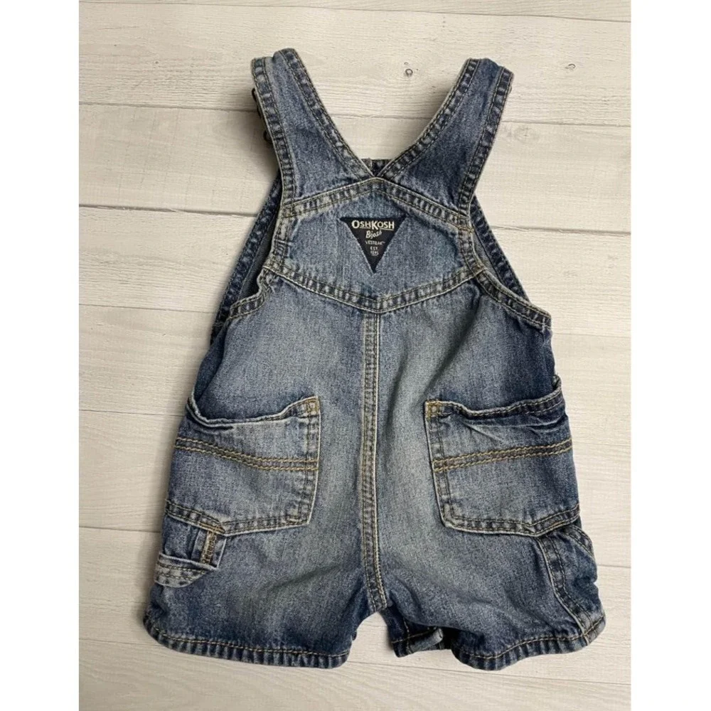 OshKosh B'Gosh baby denim shortalls overalls 12‎ months